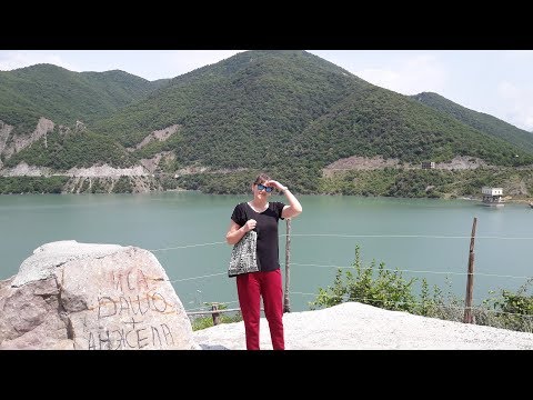 Грузия / Военно-Грузинская дорога / Жинвальское водохранилище / Крепость Ананури / Красота вокруг
